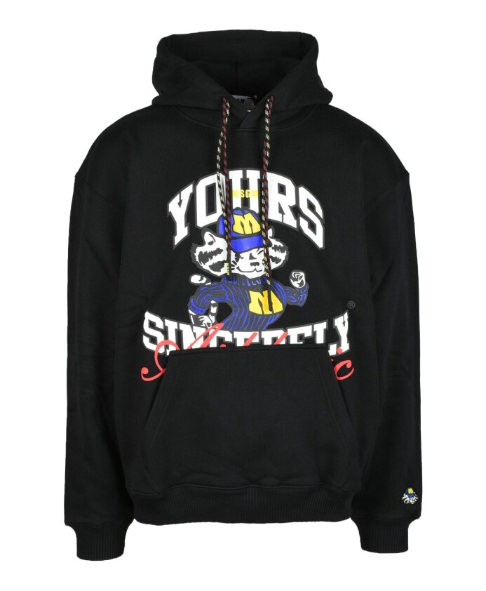 cotton-sweatshirt-model