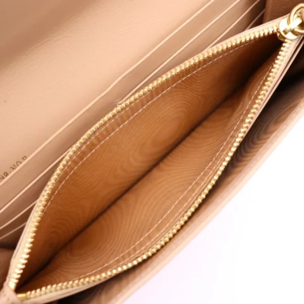 Valentino Vintage Pre-owned Leather wallets Beige Dames