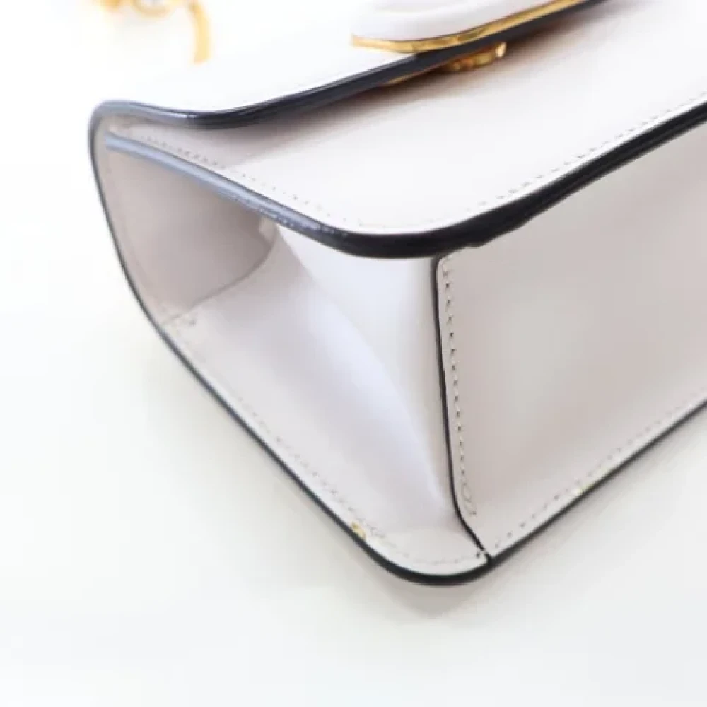 Valentino Vintage Pre-owned Leather handbags White Dames