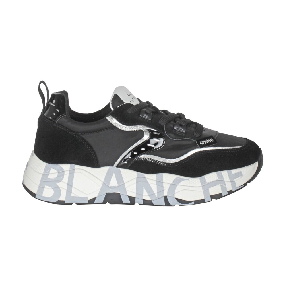 Black Sneakers Shop Sneakers in Black online at Miinto