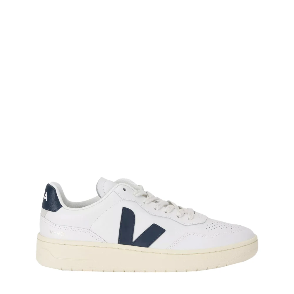 Veja - Shoes > Sneakers - White - Veja - Modalova