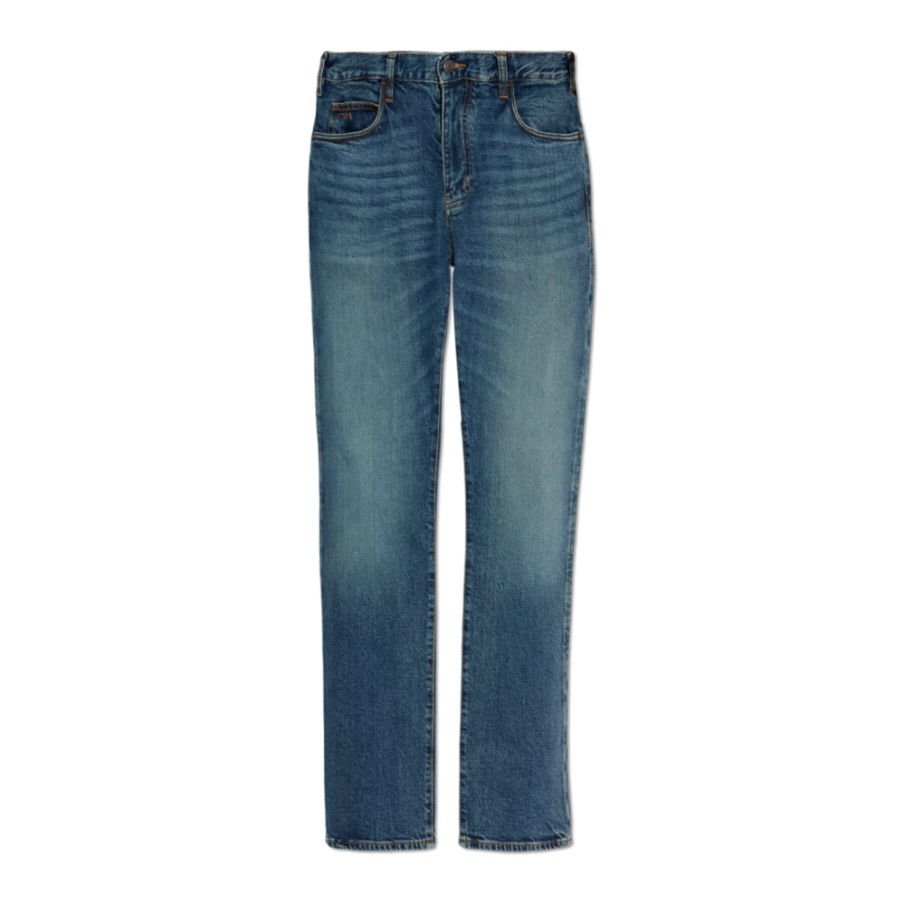 Tapered leg jeans