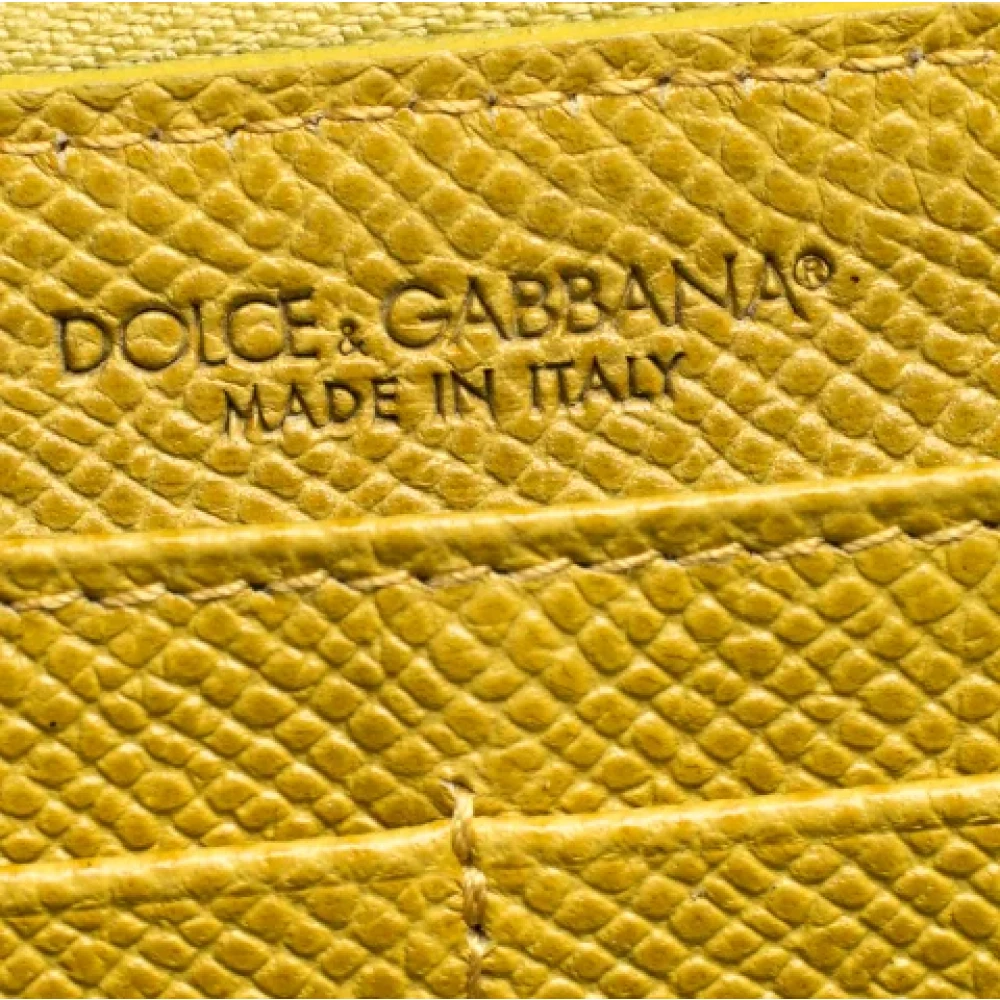 Dolce & Gabbana Pre-owned Leather wallets Yellow Dames