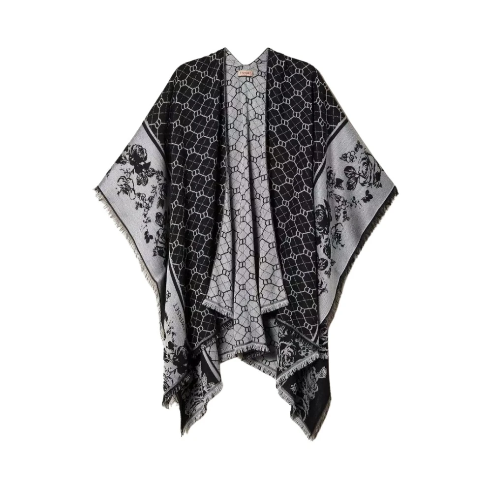Twinset Open Poncho met Oval T Jacquard Black Dames