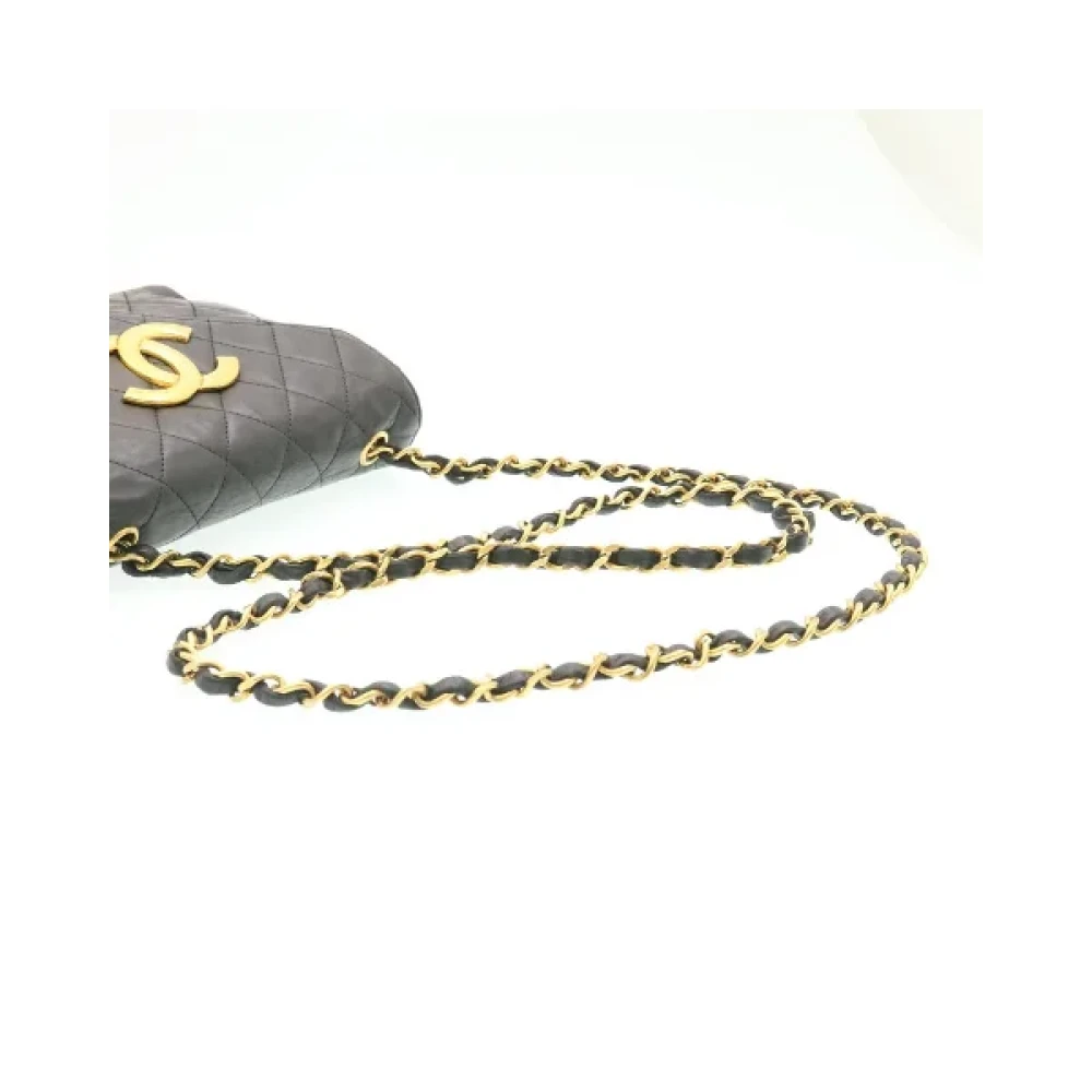 Chanel Vintage Tweedehands Zwarte Leren Chanel Schoudertas Black Dames