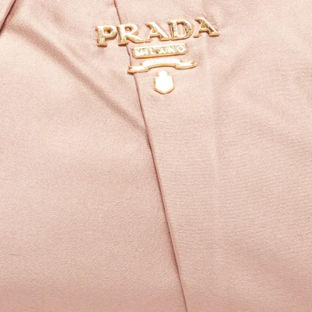 Prada Vintage Pre-owned Satin clutches Pink Dames