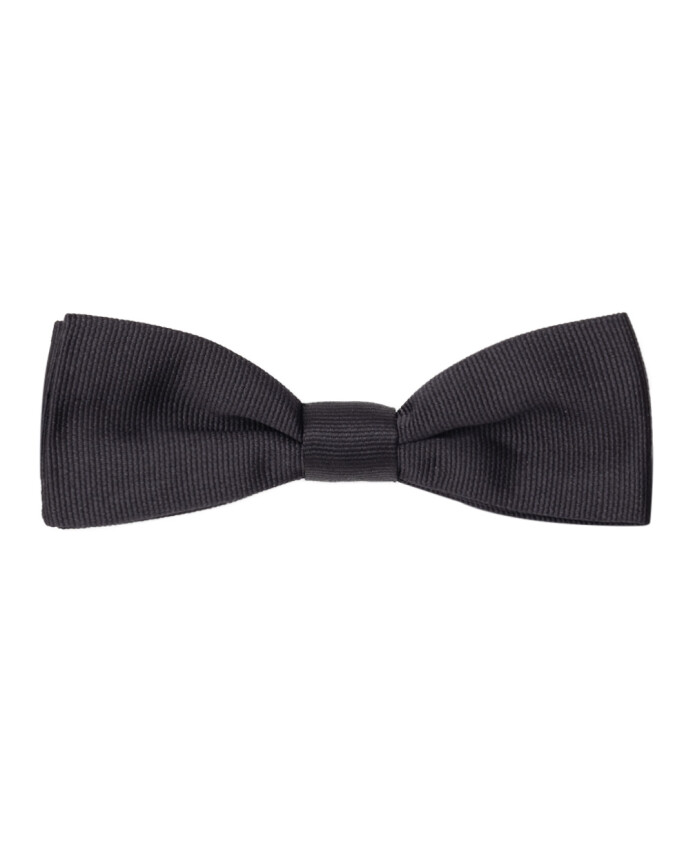 foulard-en-soie-a-motif-papillon
