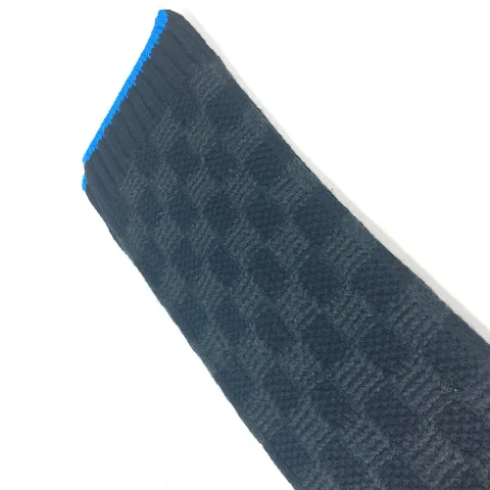 Louis Vuitton Vintage Pre-owned Cashmere scarves Black Dames