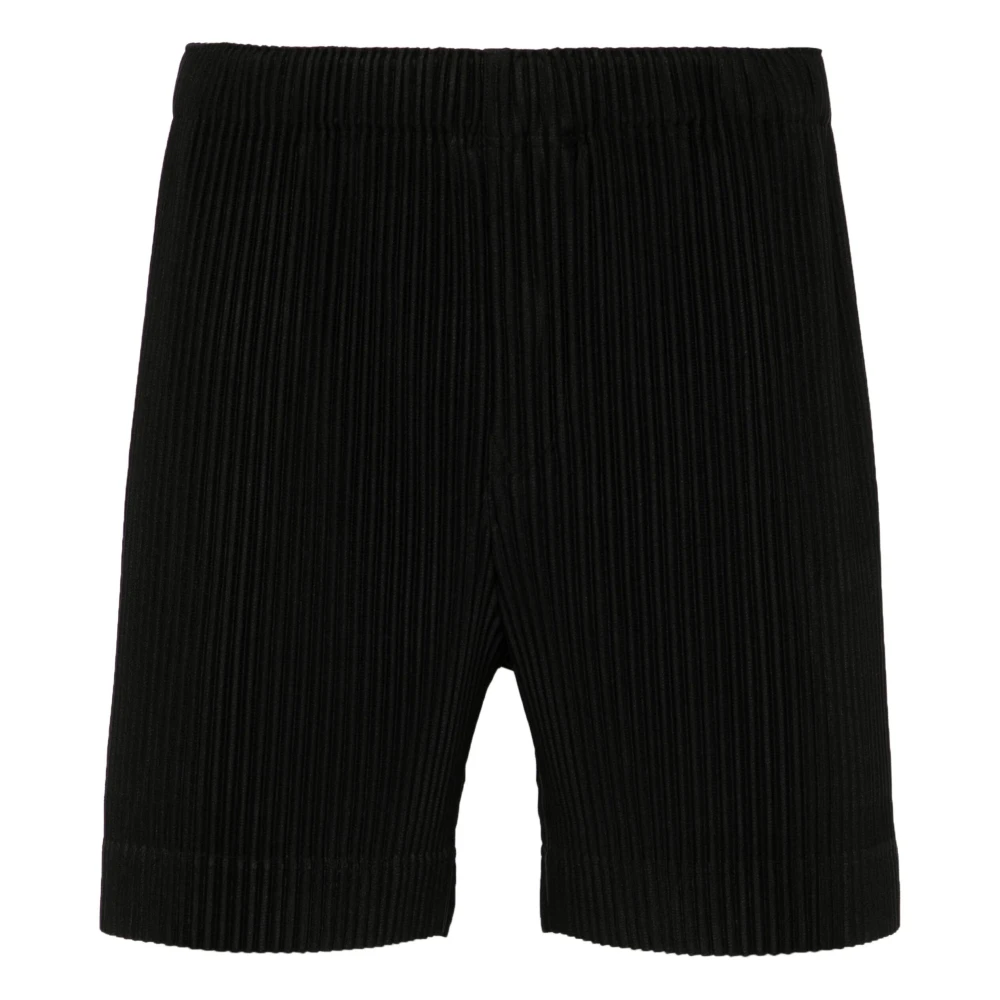Issey Miyake Zwarte Geplooide Shorts Black Heren