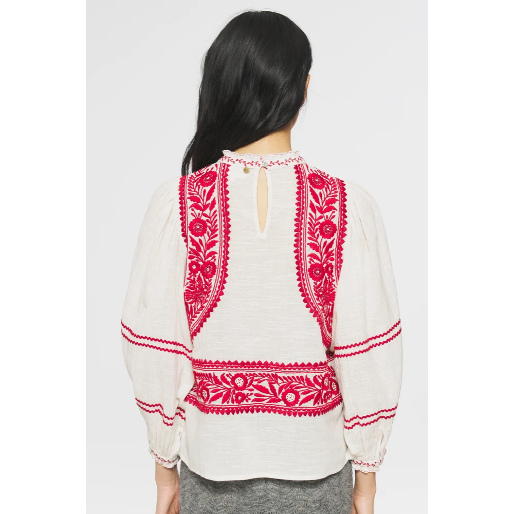 Antik batik Roomkleurige Hongaarse Blouse Red Dames