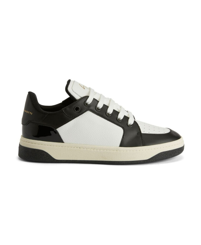 witte-leren-lage-sneaker