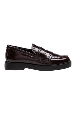 mocassin-en-cuir-leger-semelle-en-caoutchouc