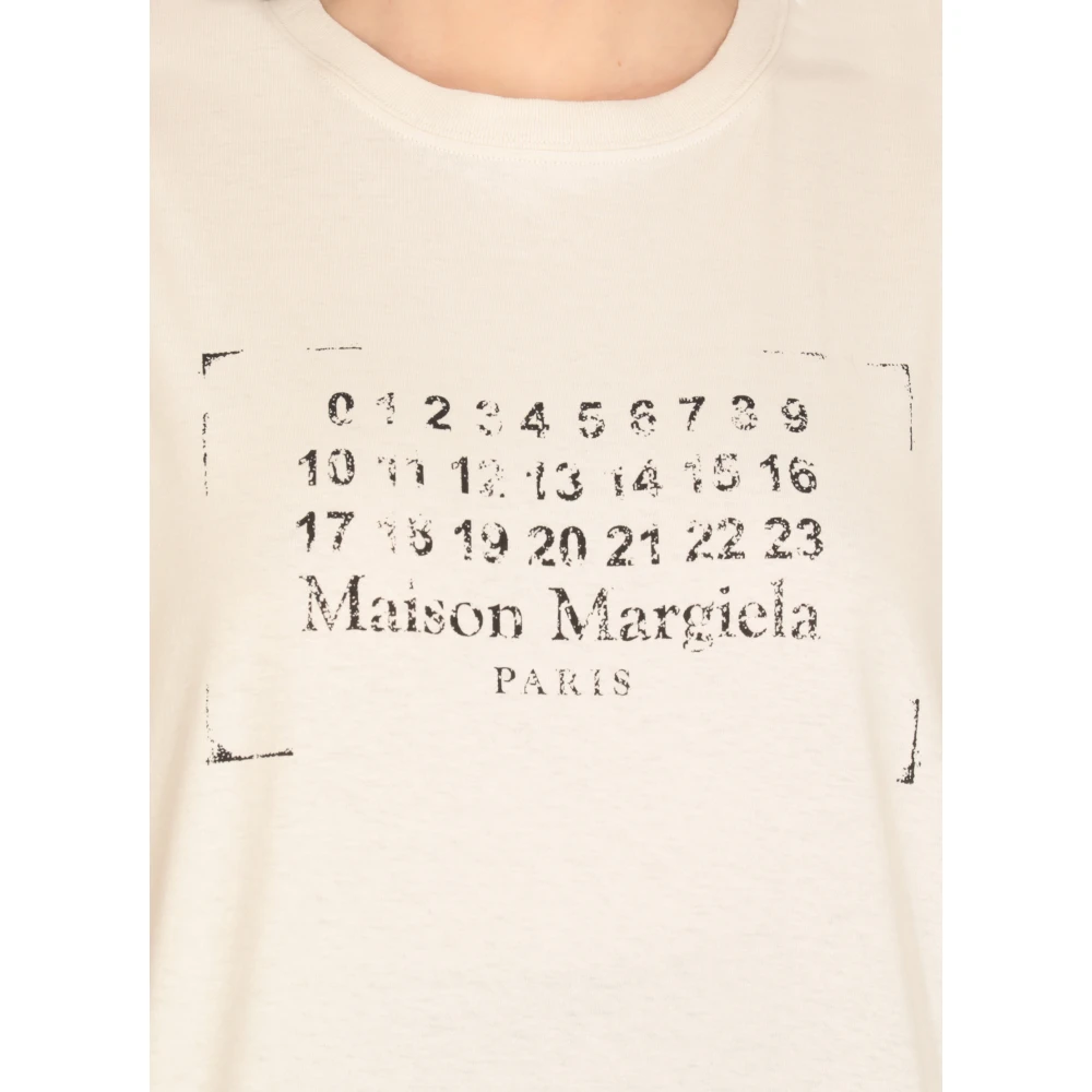 Maison Margiela Ivoor Katoenen T-shirt met Logo Beige Dames
