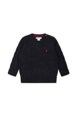 cable-knit-pullover