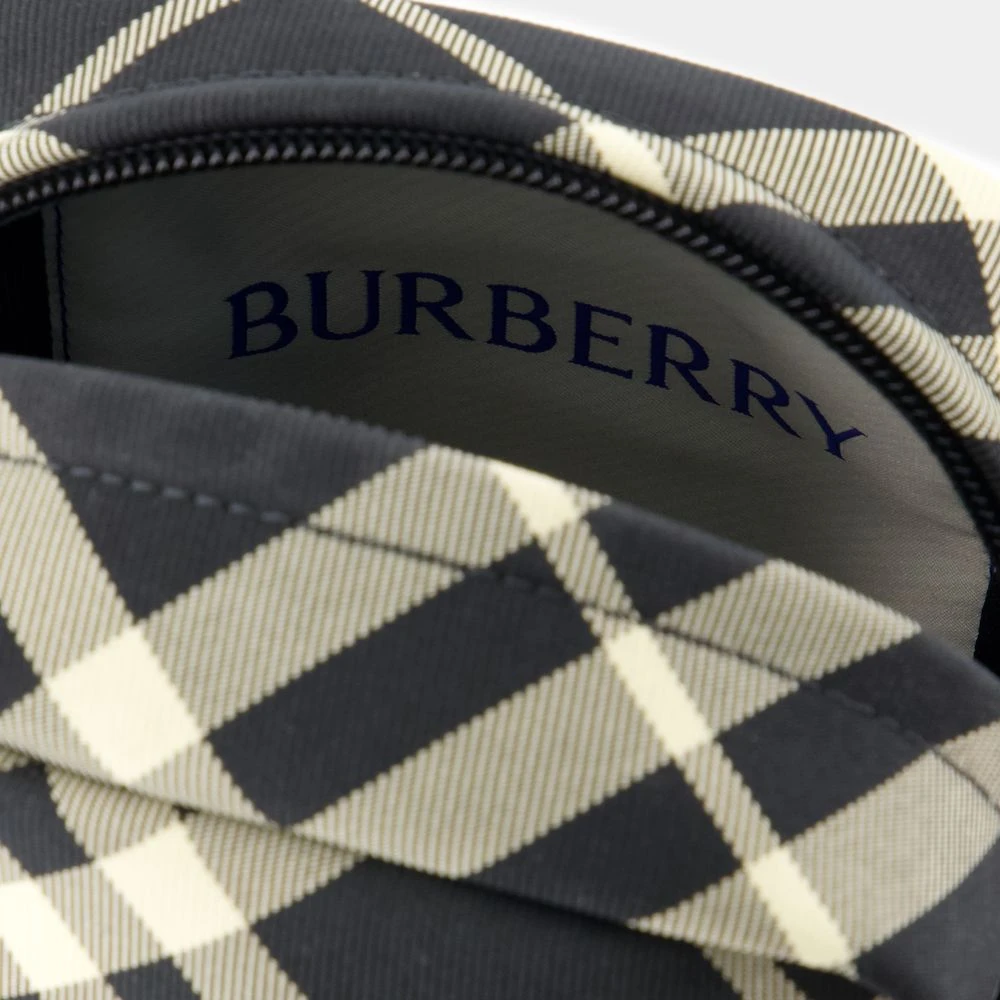 Burberry Zwarte Synthetische Crossbody Tas Black Unisex