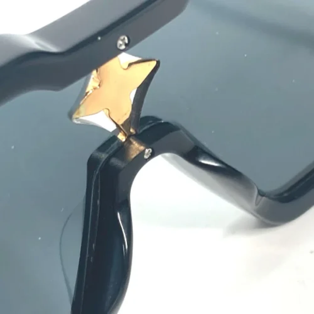 Louis Vuitton Vintage Pre-owned Fabric sunglasses Black Dames