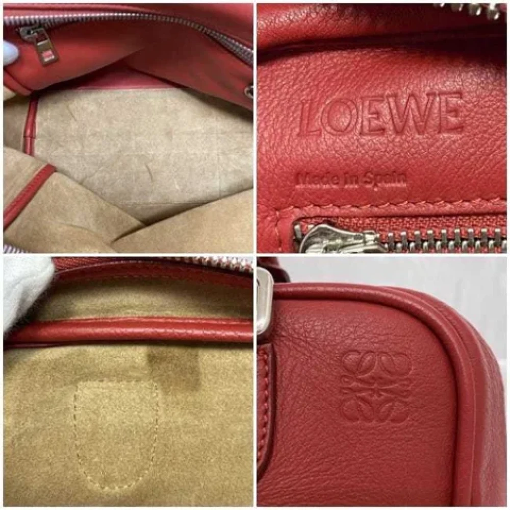 Loewe Pre-owned Fabric handbags Red Dames