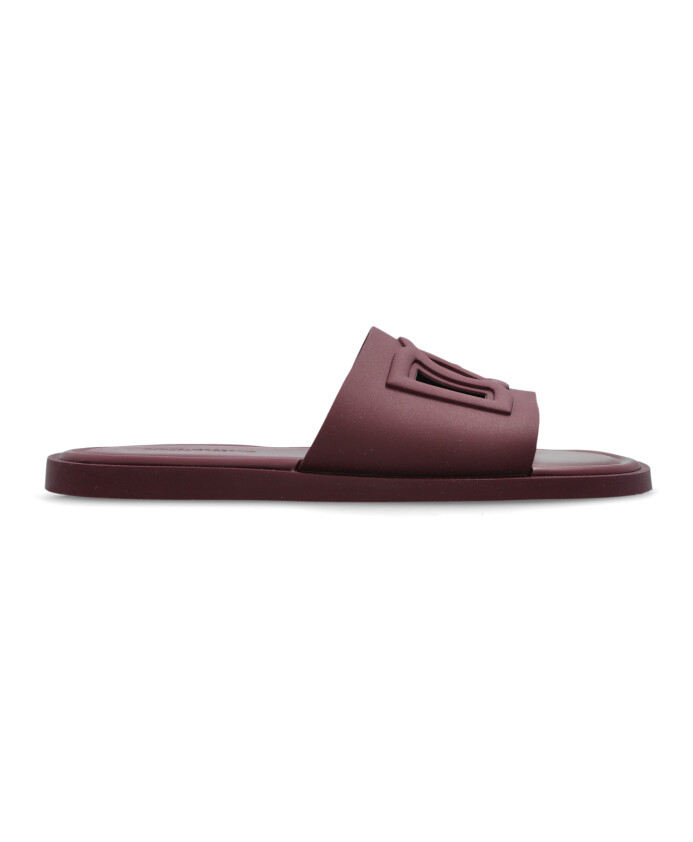 tongs-en-caoutchouc-avec-logo