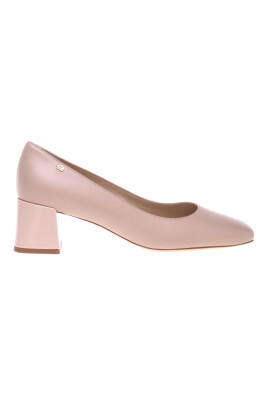 nude-leather-and-patent-leather-court-shoe