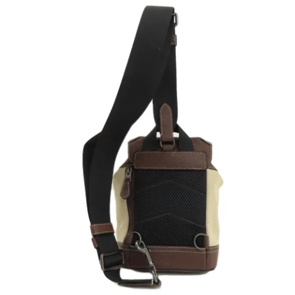 Coach Pre-owned Canvas shoulder-bags Brown Dames