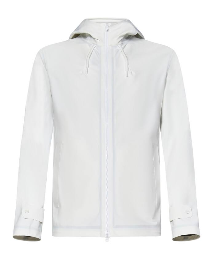 white-hooded-jacket-stylish-layering
