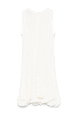 white-fitted-dress-stylish-versatile