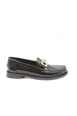 stylish-moccasins-for-everyday-comfort