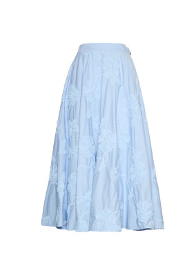 floral-embroidered-maxi-skirt