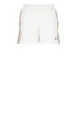 witte-shorts-met-elastische-tailleband