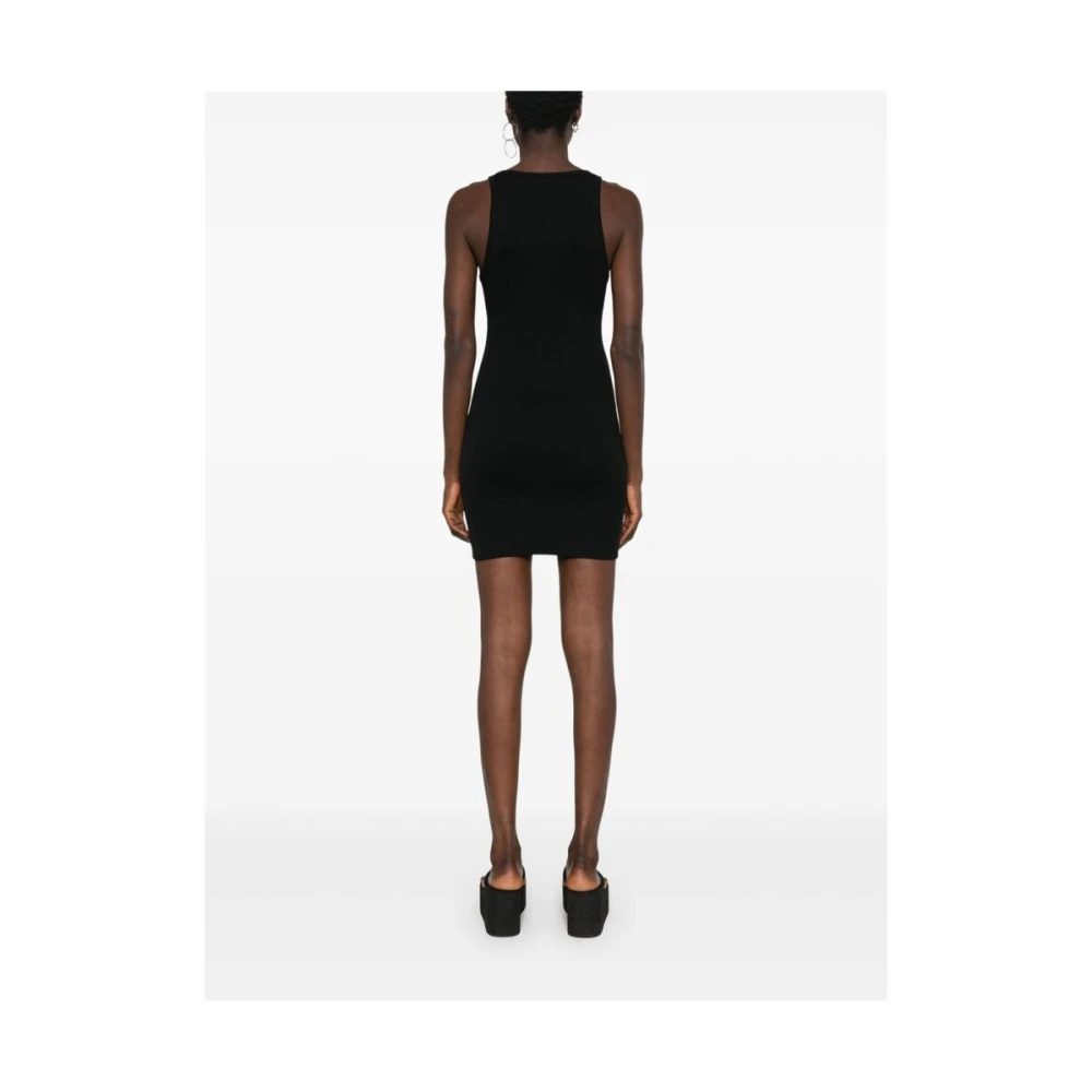 Moschino Zwarte Katoenen Geribbelde Logo Patch Jurk Black Dames