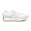 kvinna-327-sneakers