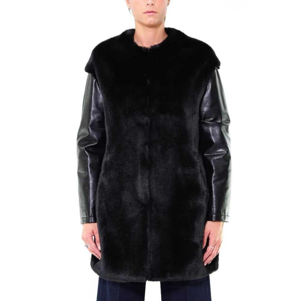 Jackets > Faux Fur & Shearling Jackets - - Pinko - Modalova