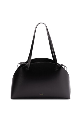 black-drawstring-bag-stylish-model