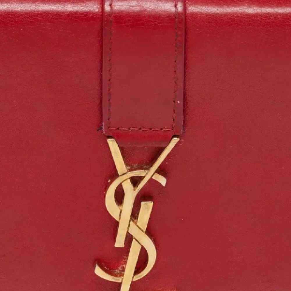 Yves Saint Laurent Vintage Pre-owned Leather wallets Red Dames