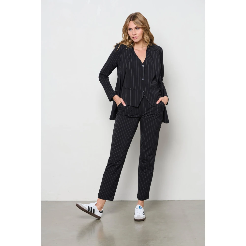 &Co Woman Pin-Stripe Cigarette Broek Black Dames