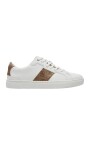 sneakers-blanches-decontractees-a-semelle-en-caoutchouc