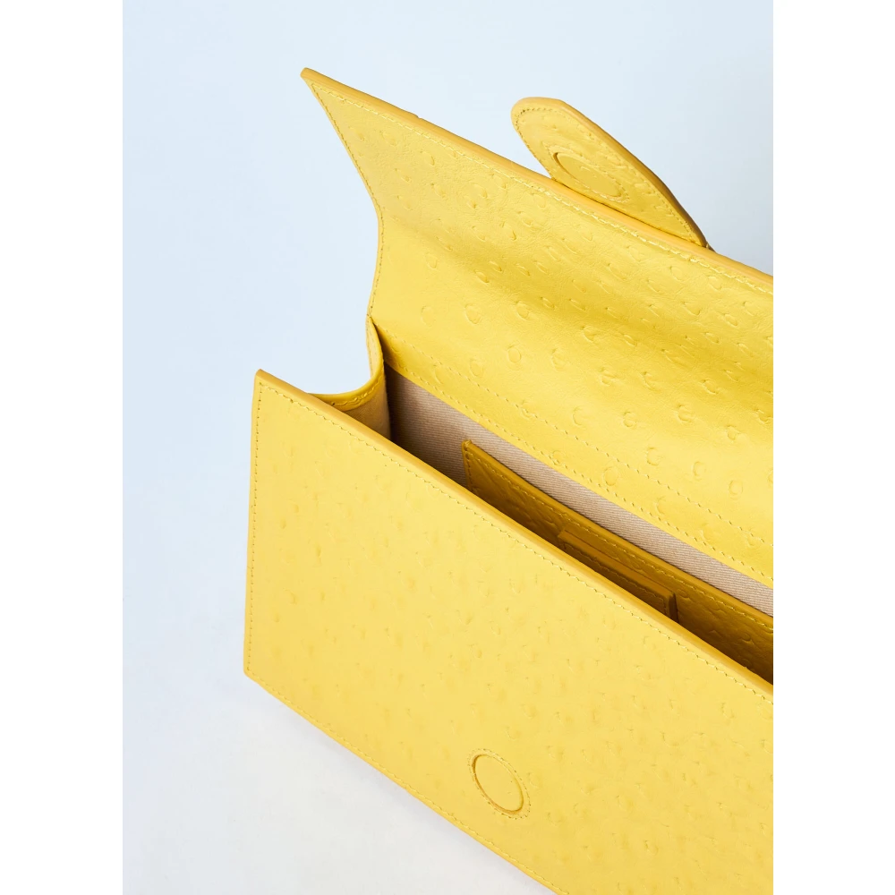 Jacquemus Schoudertas van Struisvogel-geëmbosseerd Leer Yellow Dames