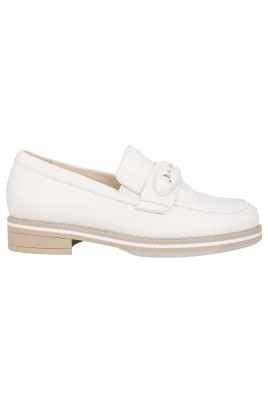 Loafers i läder med elastisk stängning