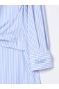 robe-bleue-avec-pour-enfants