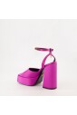 platform-medusa-sandals-with-crystals