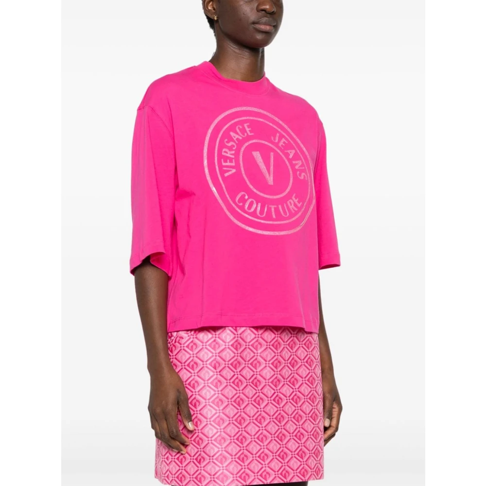 Versace Jeans Couture Fuchsia T-shirts Polos voor vrouwen Pink Dames