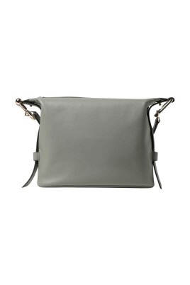 black-leather-crossbody-bag