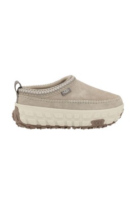 textured-platform-leather-sabots