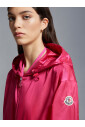 vestes-fuchsia-avec-capuche-ajustable