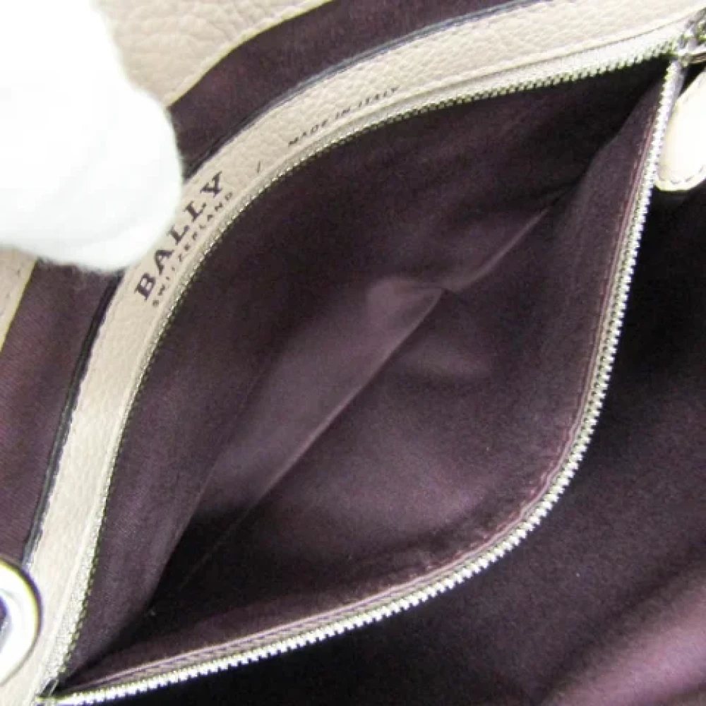 Bally Pre-owned Leather shoulder-bags Beige Dames