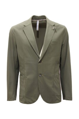 tech-jacket-fricky-model-made-in-italy