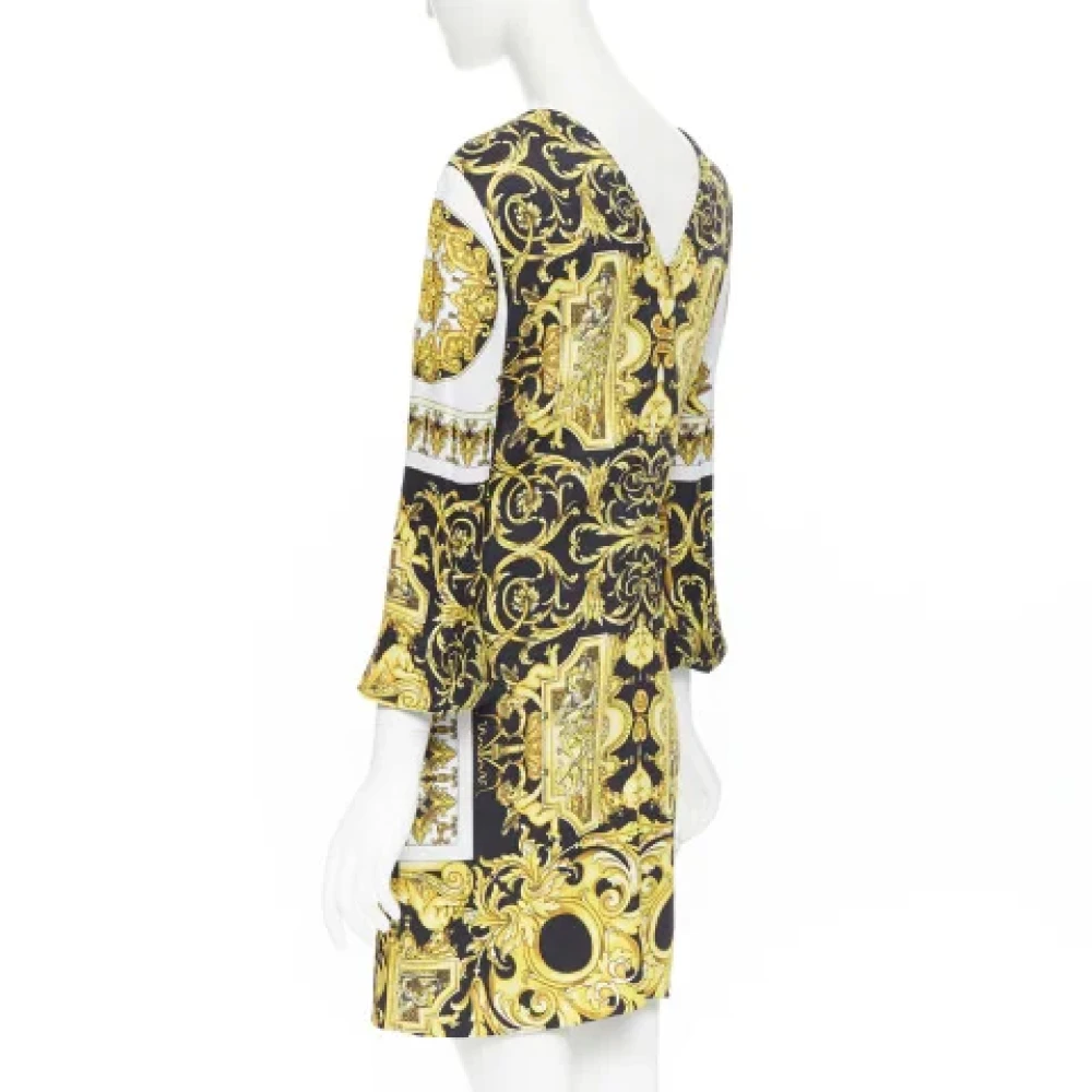 Versace Pre-owned Viscose dresses Yellow Dames