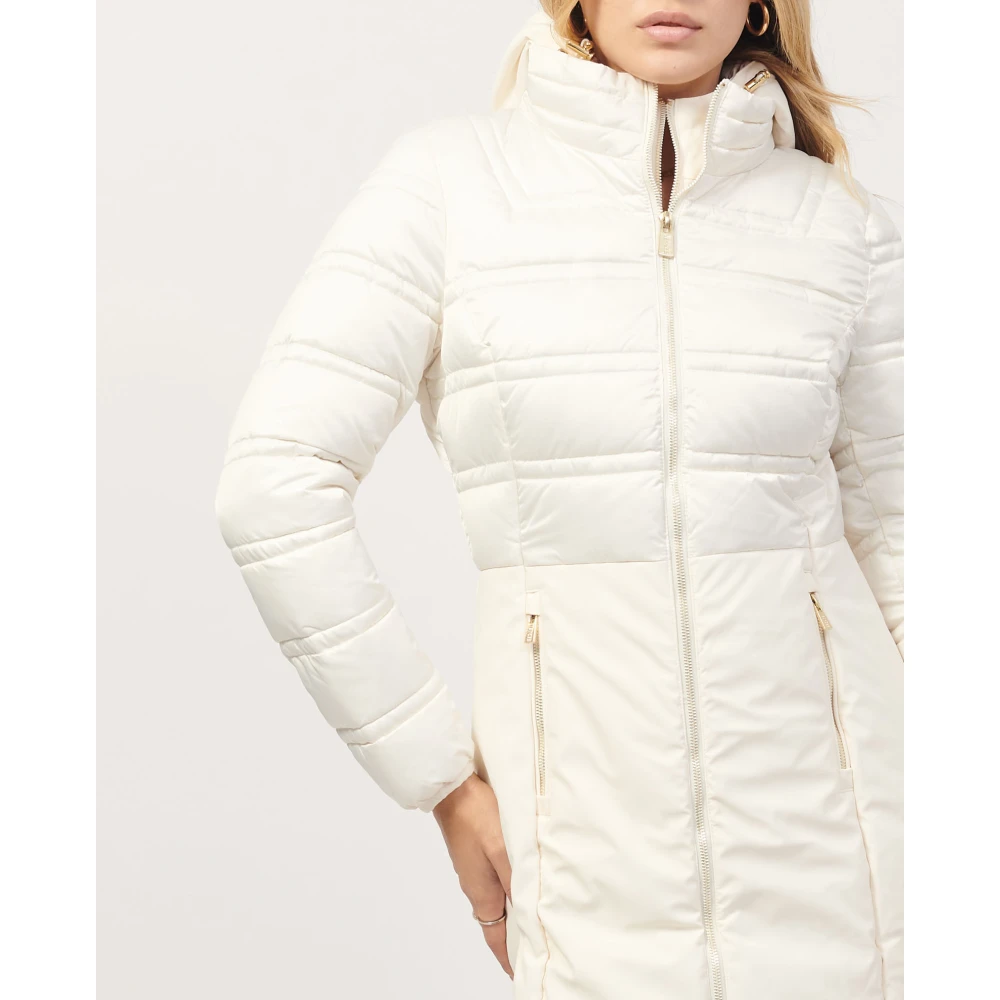YES ZEE Gewatteerde jas met capuchon in ivoorkleur Beige Dames