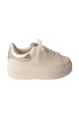 baskets-blanches-et-argent-avec-plateforme