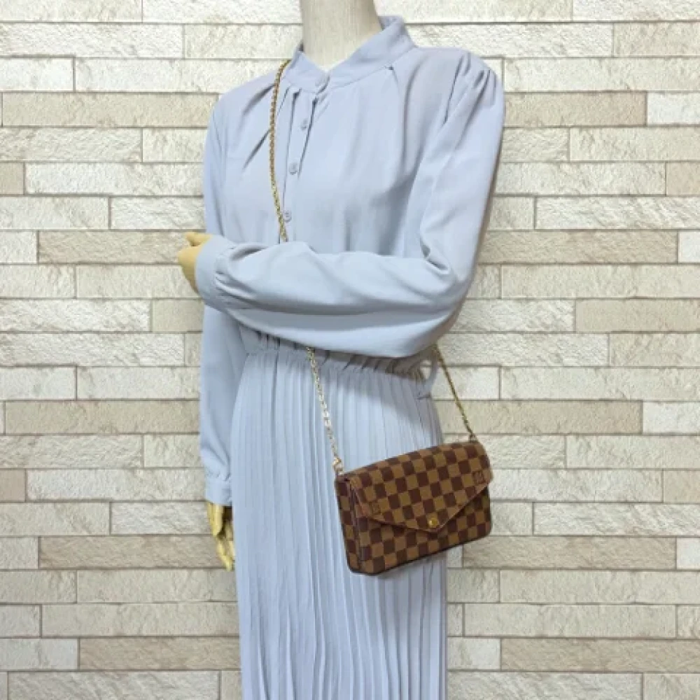 Louis Vuitton Vintage Pre-owned Canvas crossbody-bags Brown Dames